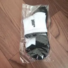ゴーセン 白と黒 スポーツソックス 未開封