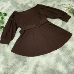 【INGNI】ベルト付きペプラムリブ長袖トップス (M) ブラウン