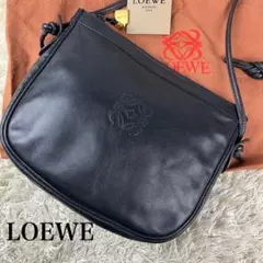 ✨極希少✨LOEWE ポシェット アナグラム レザー 結び目 ブラック 金具