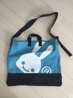 【未使用品】★CUNE 肩掛けカバン(大)★