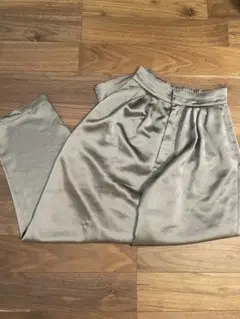 beams パンツ