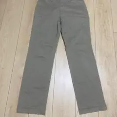 グレー チノパン ストレートレッグ