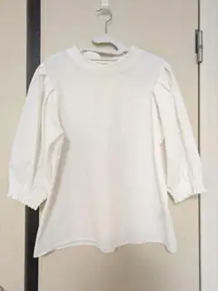 ブラウス　バックリボン　白
