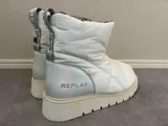 Item thumbnail for item 484c9683-2e71-4704-8318-9c90a209612d