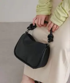 Kastane カスタネ ワンハンドルミニBAG ブラック