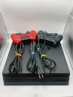 PS4 Pro 本体 ブラック 赤黒コントローラー2台 美品 初期化済み