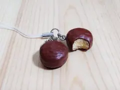 〈ハンドメイド〉ミニチョコパイストラップ