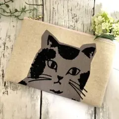 CAT 大きな猫柄 ファスナーミニポーチ