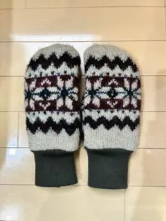Item thumbnail for item 6927da7e-22f5-4d72-8ec1-160b18e60ff8