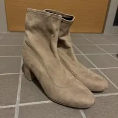 Item thumbnail for item 4f6b7c66-6ac0-41b0-a799-81e178d607d6