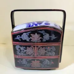 Item thumbnail for item 7464bdeb-e428-4949-8443-5f94a955c7cd
