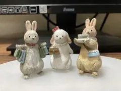 ナチュラルキッチン　ミニチュアオブジェ　お買い物ウサギ　3点セット ③