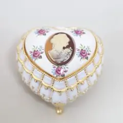 小樽オルゴール堂　小物入れ　ハート型　花のワルツ