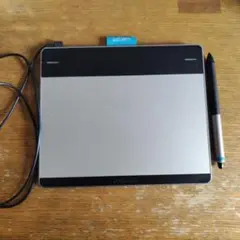 ワコム ペンタブ INTUOS CTH-480 ジャンク品