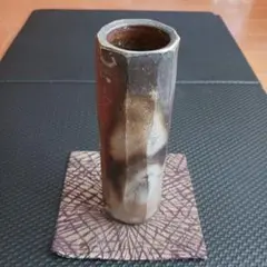 備前焼 名工 【西村春湖】 春湖苑　供箱　小筒花入 備前焼 名工 【西村春湖】 春湖苑 供箱 小筒花入 - メルカリ