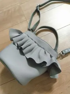 新品未使用 フリルバッグ