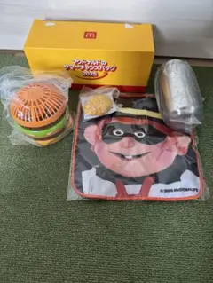 マクドナルド　サマーチャンスバッグ2025