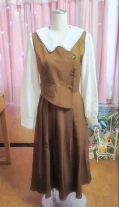 レトロワンピース　ブラウン　着痩せ　きれいめ　S