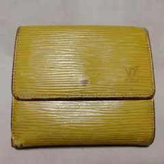 ルイ・ヴィトン(LOUIS VUITTON) エピ(epi) 折財布