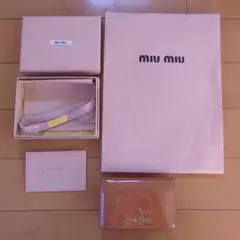 【送料込み】MIUMIUエナメルリボンカードケース/ピンク【スピード発送】