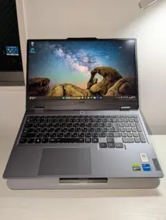 Lenovo LOQ 15IRX9 - ルナグレー