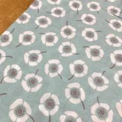 アネモネ 柄　プリント ブルー　シーチング　生地 108cm×100cm