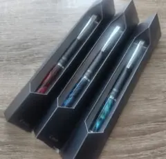 Item thumbnail for item 13568524-a805-4ce8-8118-9927f0d5c3e2