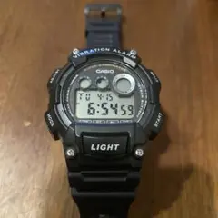 美品　CASIO デジタル腕時計 ブラック