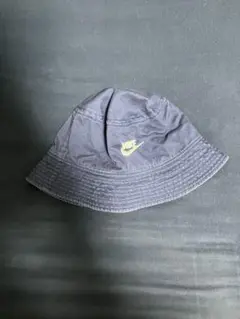 Nike ダークグレー バケットハット