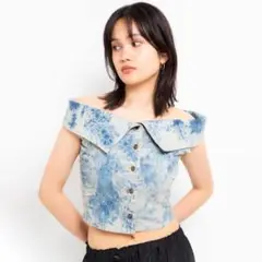 atmos pink Denim Off Shoulder Top BLUE