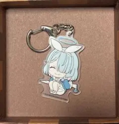 ブルーアーカイブ　アクリルキーホルダーコレクション　アロナ