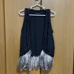 【最終値下げ】ナイン ビーズ フェザー ベスト ジレ ♩