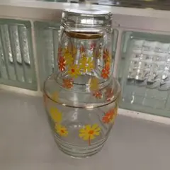 冠水瓶　レトロポップ　かわいい水差し　ビンテージ　ブロカント　古道具