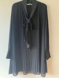 未使用 ZARA シアーボウタイブラウス 黒 sizeM リボン