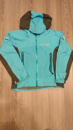 mont-bell＊スノーウェア モンベルのスキーウェアの評判・口コミとおすすめ22選まとめ