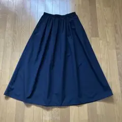 ユニクロ　ボリュームロングスカート