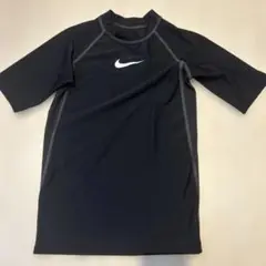 Nike ブラック ラッシュガード Lサイズ