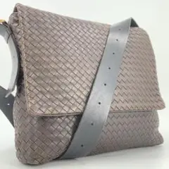 Item thumbnail for item 92e55bce-7f23-4249-ae3a-3c518951d739