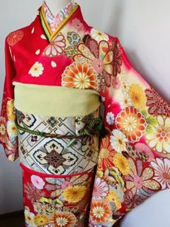 金駒刺繍 菊尽くし 雪輪文 流 水蝶 橘蜀江 鹿の子 宝尽く