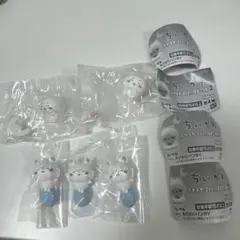 ちいかわスヤスヤマスコット2ガチャガチャ ちいかわ&モモンガ