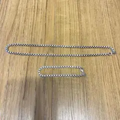 Item thumbnail for item 1bc7fa91-b6ea-4f27-8ad5-88a977cee390