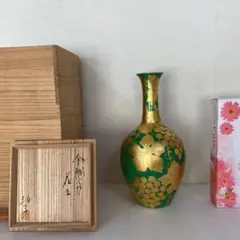 買取作家】小野珀子（おの はくこ） -繊細な技法・釉裏金彩
