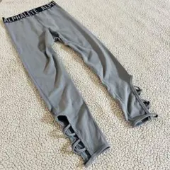 ヨガレギンス♥︎アルファベット♥︎スパッツ【S】グレー　ロゴプリント　ゴム　 裾変形
