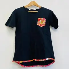 【rehacer】Mサイズ　半袖　花柄ワンポイント