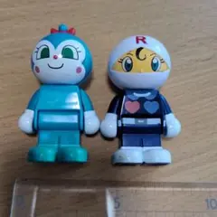 アンパンマン（コキンちゃん、ロールパンナちゃん）2体セット