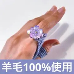 Item thumbnail for item f77779ba-f3c8-4a73-a35c-1018b20fd41b