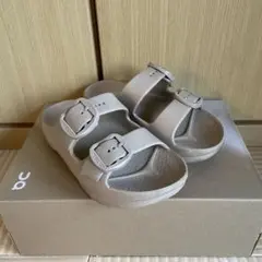 TELIC(テリック)ベージュ リカバリーサンダル ダブルバックル