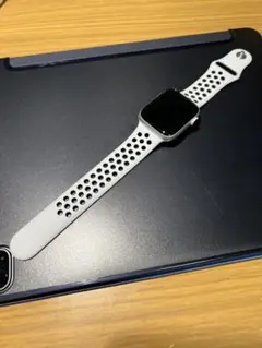 ②Apple Watch series 4 NIKE モデル 44mm GPS