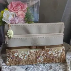 ダブルファスナーポーチ　インド刺繍リボン