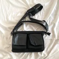 ヌエール nouer レザーライクポケットメッシュバッグ 2way